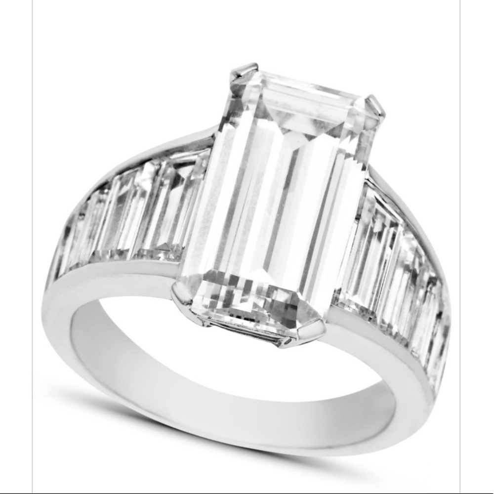 Cubic Zirconia sterling sliver emerald cut ring